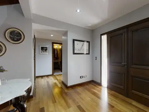 Casa en Venta en Olivos Vias/Maipu, USD 1.250.000