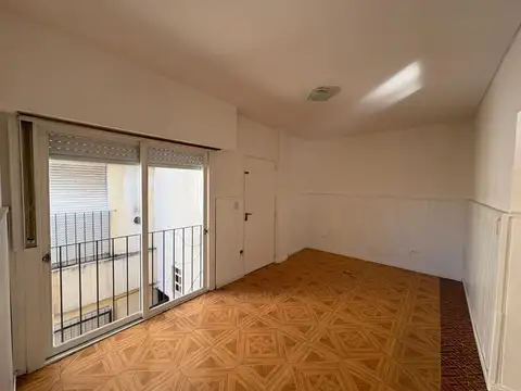 Colegio Militar  al 3900