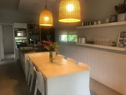 Casa en alquiler CON MUEBLES en Santa Barbara