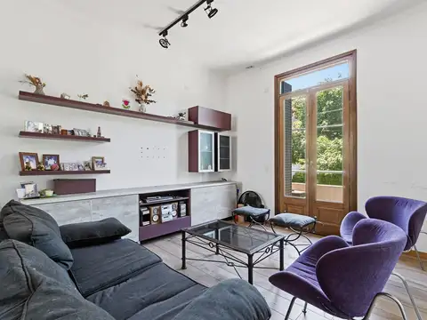 Depto Tipo Casa en Venta 50 años