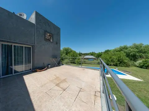 venta casa con pileta exaltación de la cruz