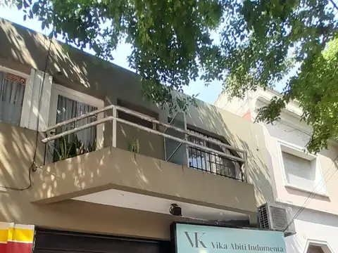 Oficina en Alquiler en Villa del Parque, $ 400.000