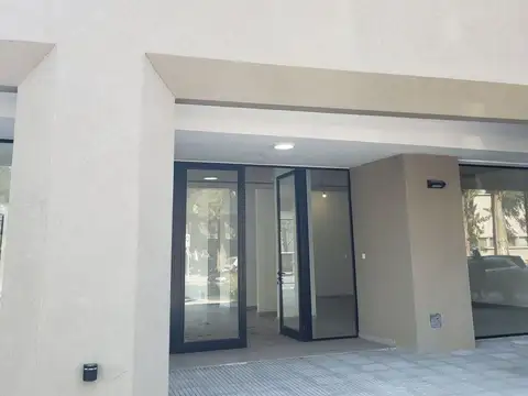 VENTA LOCAL FRENTE A LA UNGS IDEAL GASTRONOMIA