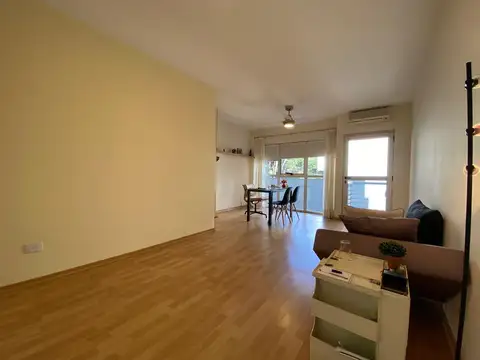 ALQUILER Hermosa oficina o departamento consultorio · Apto profesional · La mejor zona!