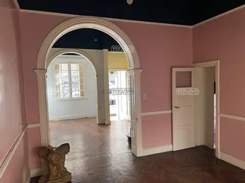 Local en Venta en Recoleta, USD 690.000