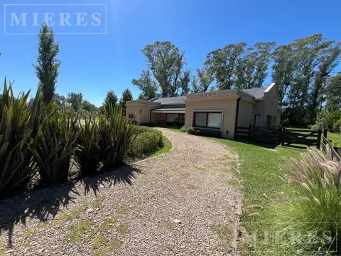 Casa en venta en Chacras de la Cruz