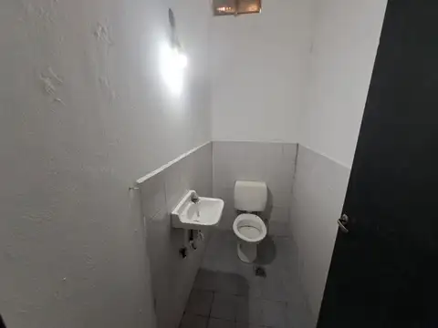 Avenida Juan Domingo Perón 2100