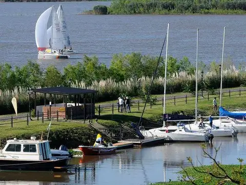 Alquiler cuna náutica 20 pies - Azahares del Paraná