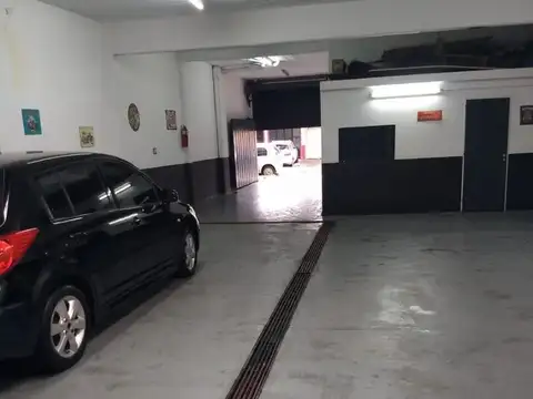 Galpon en Alquiler en Villa Pueyrredon, USD 1.900