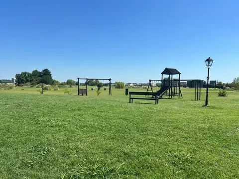 Terreno en Venta de 913,0 m2