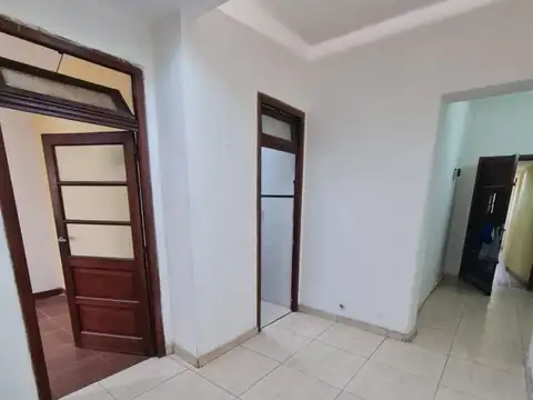 Depto Tipo Casa 2 ambientes con 1 baño