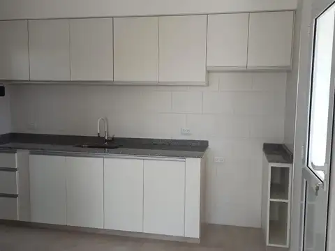 Departamento en Venta en Miramar, USD 92.000