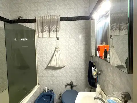 VENTA - 4 AMBIENTES C/BALCÓN - DEPENDENCIA - RECOLETA