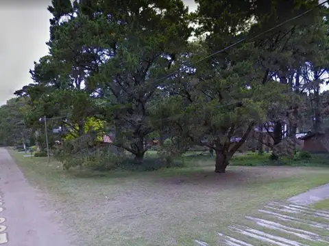 Los Geranios 1000, Piso 0