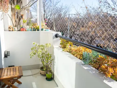 DEPARTAMENTO 3 AMB EN VENTA CON COCHERA Y BAULERA