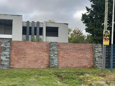 Casa en Venta en Tortuguitas, USD 220.000