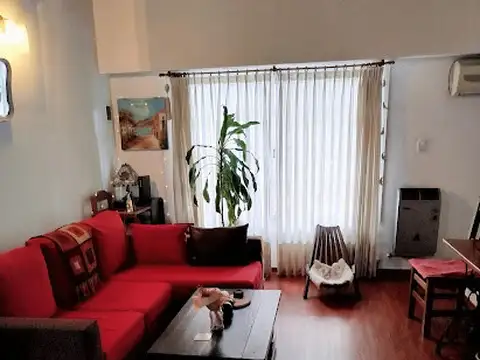 Depto Tipo Casa en Venta de 2 ambientes