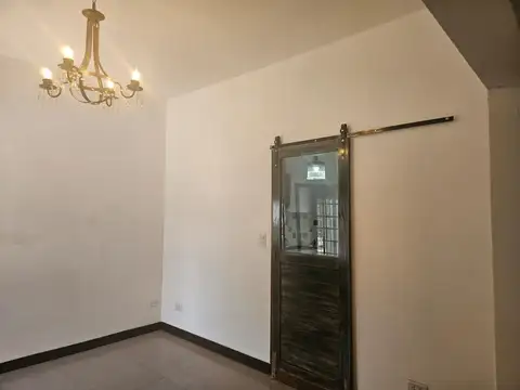 Casa 3 ambientes en alquiler San Justo