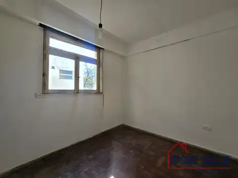 Depto Tipo Casa en Venta 60 años