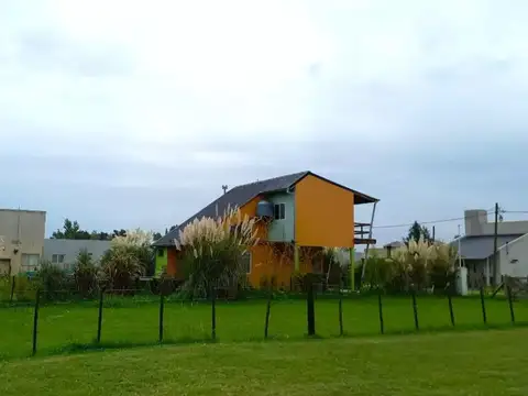 Casa moderna y funcional en barrio privado Domselaar Chico, San Vicente