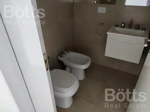 Departamento 2 ambientes con balcón - Flores