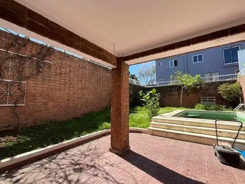 Venta Casa 6 Amb c/Pileta, Parq, Coch-V del Parque