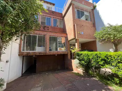 Casa en Venta en Villa del Parque, USD 530.000