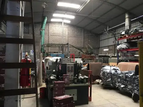 Galpon en Alquiler A Estrenar