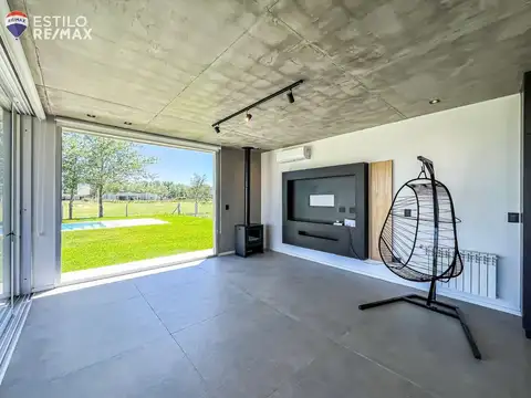 CASA EN HARAS DEL SUR III BARRIO PALMERAS C/PILETA