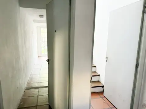 Local en Venta Via Púb.