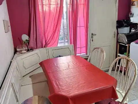 Depto Tipo Casa en Venta con 1 cocheras