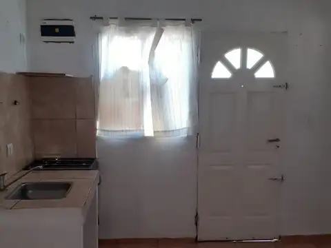 Casa 5 ambientes con 4 baños