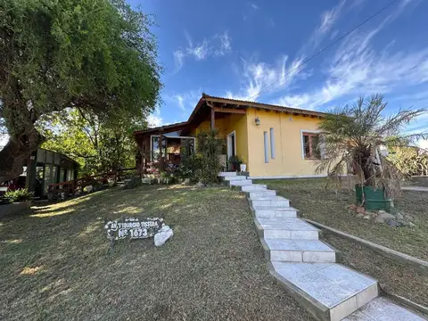 CASA EN VENTA 868M2 DE TERRENO AV TISSERA EL TALAR