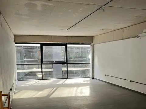 Oficina en Venta al Este