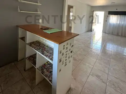 CASA VENTA 3 AMBIENTES SOLANO