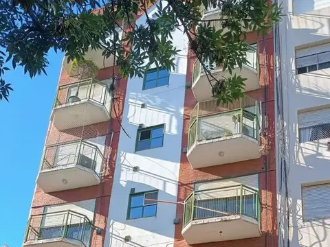 Alquiler Temporario en Almagro Depto 2 Amb/Balcón