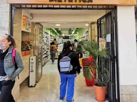 Av independencia al 2000