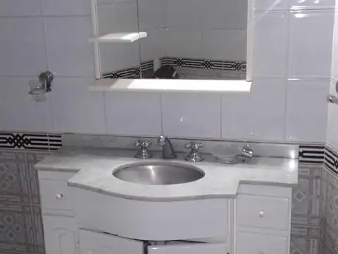 Depto Tipo Casa en Venta 25 años