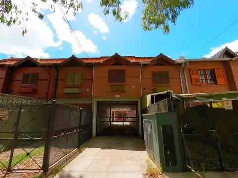 Depto Tipo Casa 2 ambientes con 1 baño