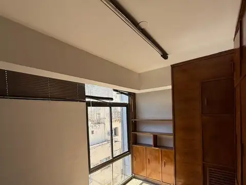 Oficina en Venta 36 años