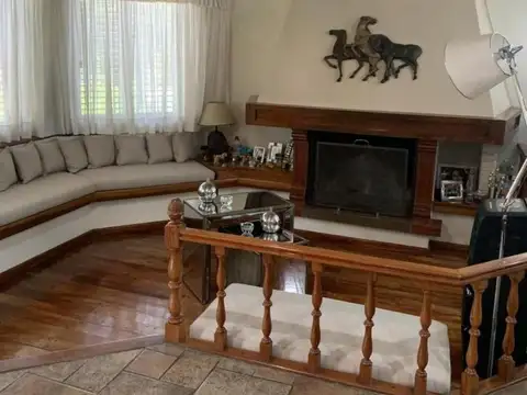 Casa en Venta de 5 dormitorios