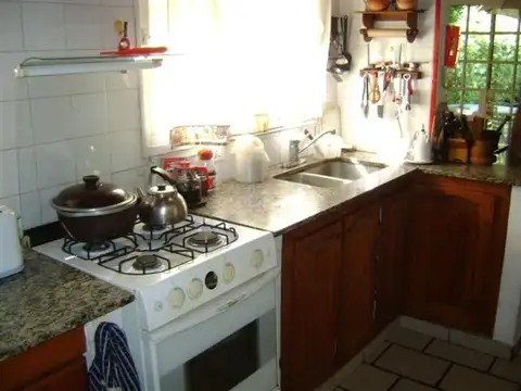 Casa en Venta con 3 cocheras
