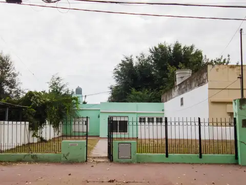 ALQUILER - CASA - 3 DORMITORIOS - PUNTA ALTA