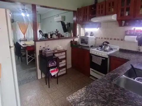 Depto Tipo Casa en Venta con 1 cocheras