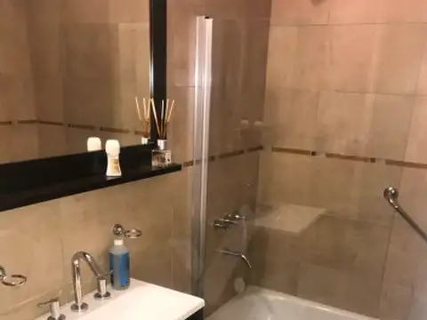 &quot;Oportunidad: Venta Departamento 3 Ambientes en Bernal Centro&quot;