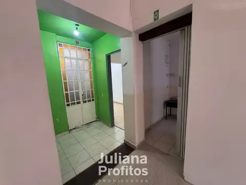 Oficina en Alquiler en Quilmes Oeste, $ 700.000