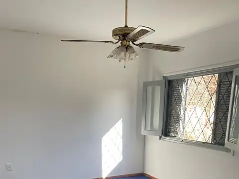 Alquiler casa 2 dormitorios gran fondo Pando