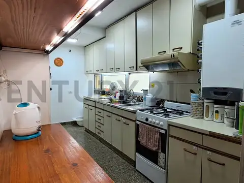 Departamento en Venta de 6 ambientes