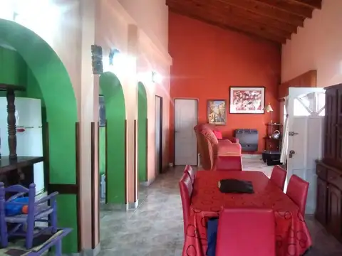 Casa en Venta con 1 cochera