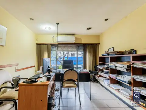 Av Libertador  al 500